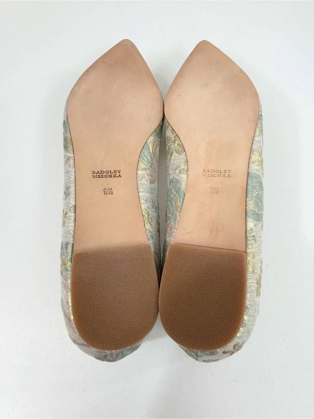 Badgley Mischka Jeweled Pointed-Toe Flats in Pale Gold and Light Blue Size 9.5